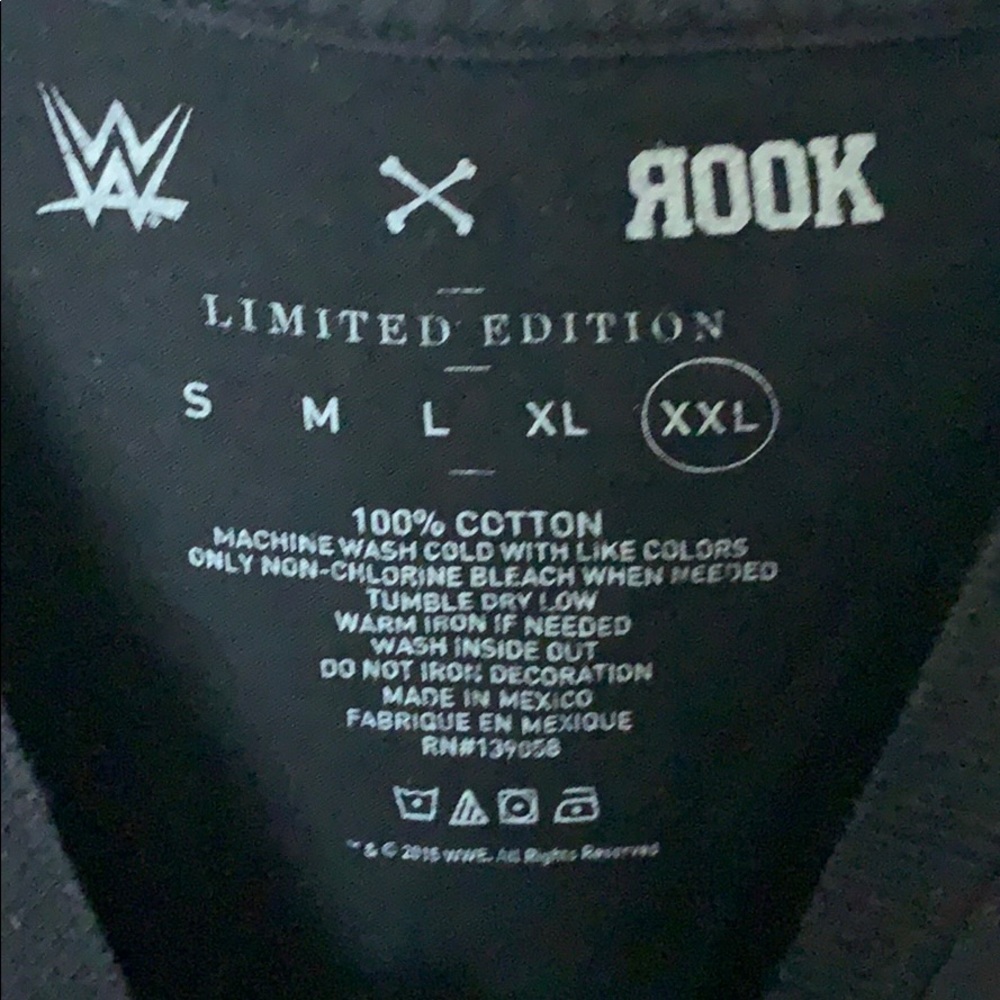 Rook/WWE limited edition men’s T-shirt - Picture 3 of 5
